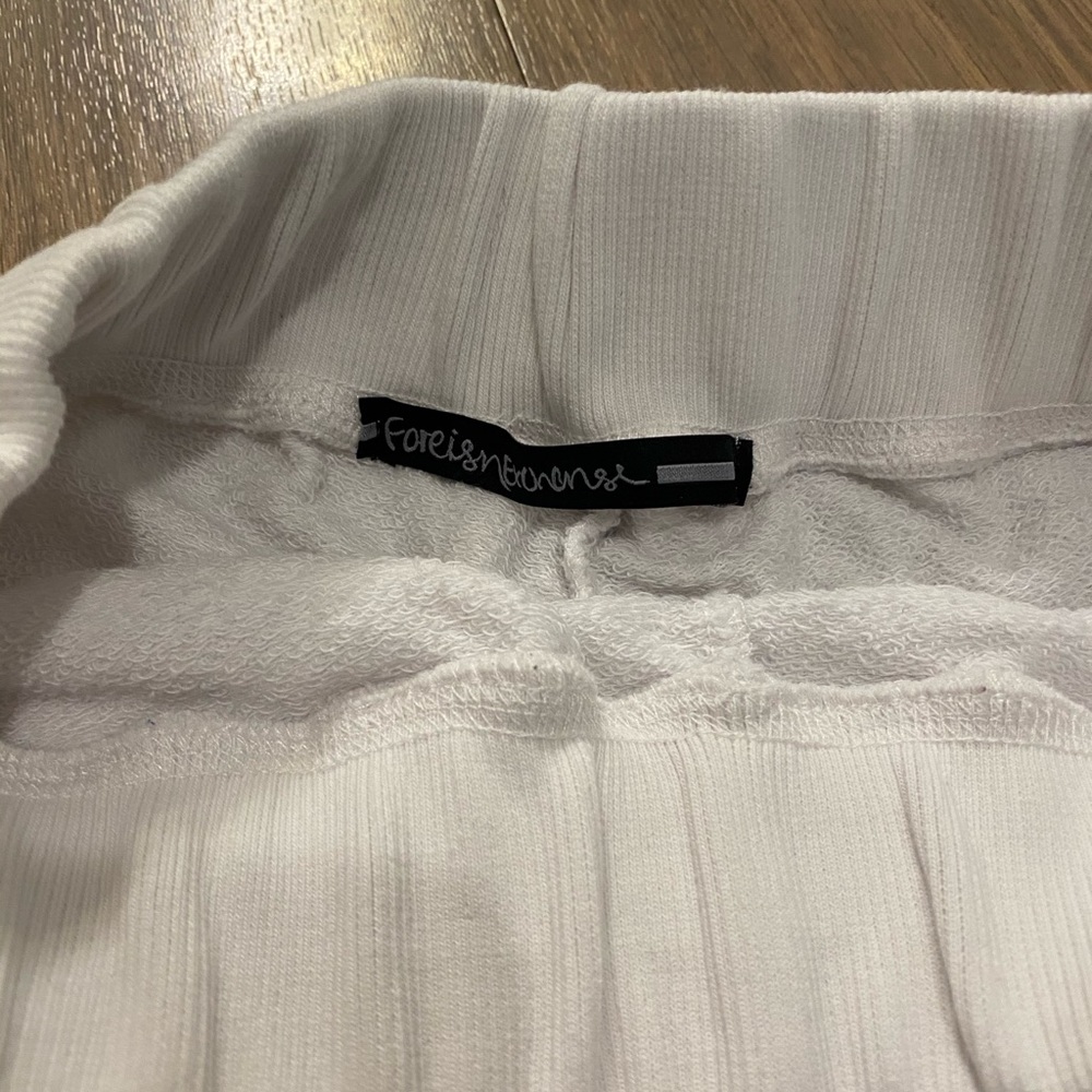 🦖 White Short PJs 3/$25 - Picture 3 of 4
